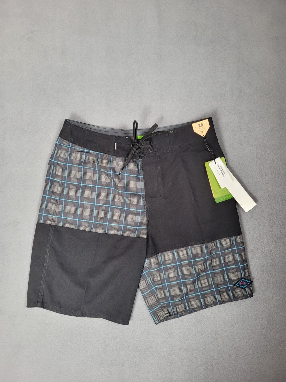 QUIKSILVER Dead Plaid Mens Boardshorts 19in Size 28